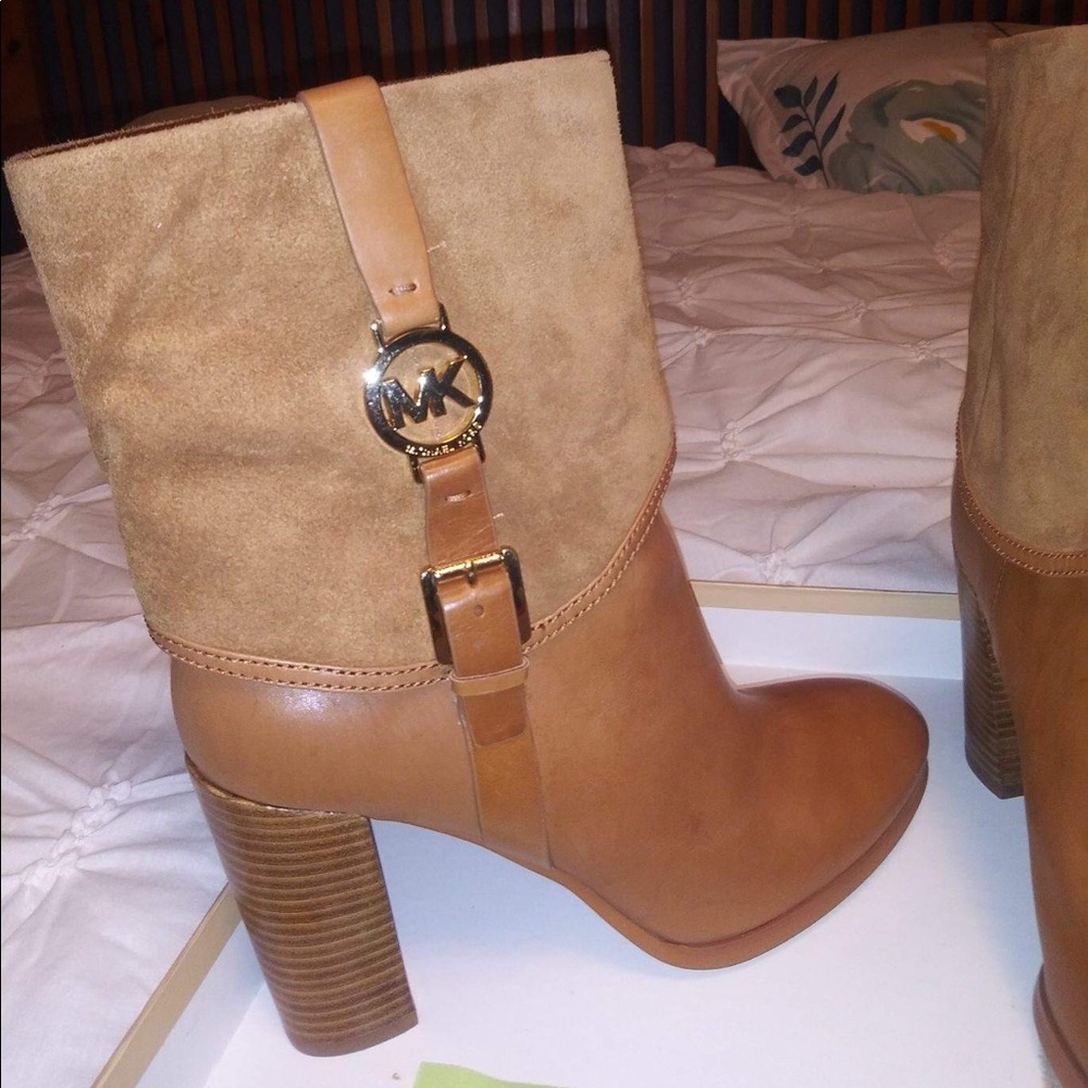 Michael Kors Boots
